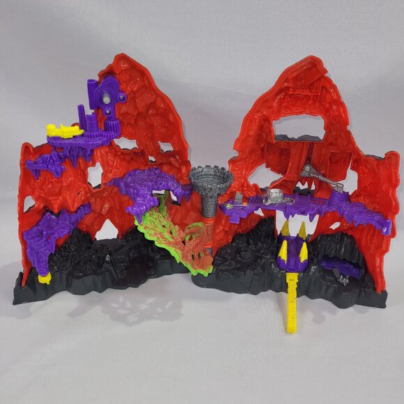 Mighty Max Skull Mountain 12" Vintage 1992 Volcano Micro Playset by Bluebird Toy - Picture 2 of 3
